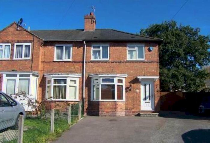 3 Bedroom Semi-Detached House To Rent In Halewood Grove, Hall Green, B28