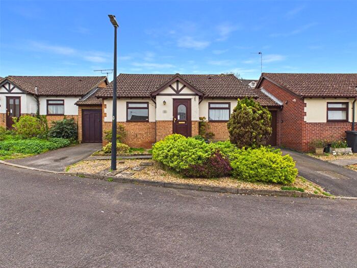 2 Bedroom Bungalow For Sale In Hamwood Close, Weston-Super-Mare, North Somerset, BS24