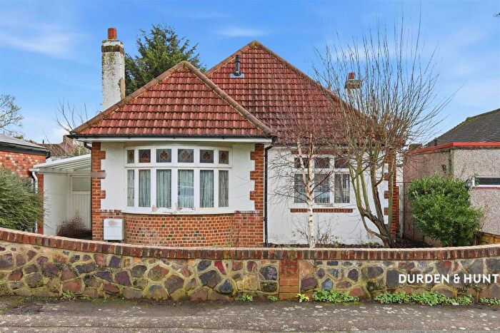 2 Bedroom Detached Bungalow For Sale In Rushmere Avenue, Upminster, RM14