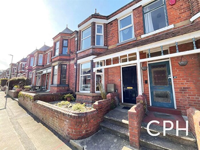 4 Bedroom Terraced House For Sale In Ashville Avenue, Scarborough, YO12
