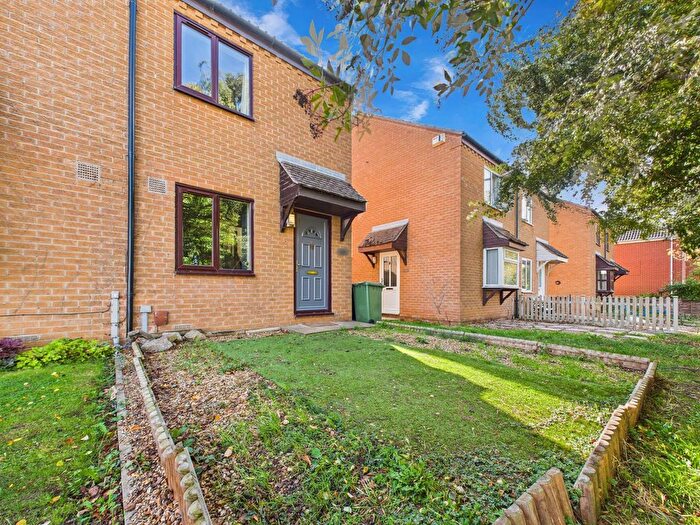 3 Bedroom Semi Detached House For Sale In March Road, Whittlesey, PE7