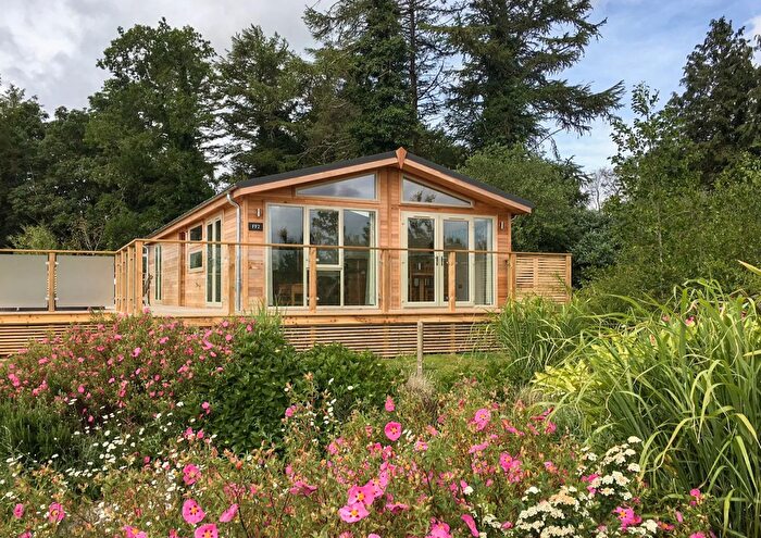 2 Bedroom Lodge For Sale In Dobwalls, Liskeard Cornwall, PL14