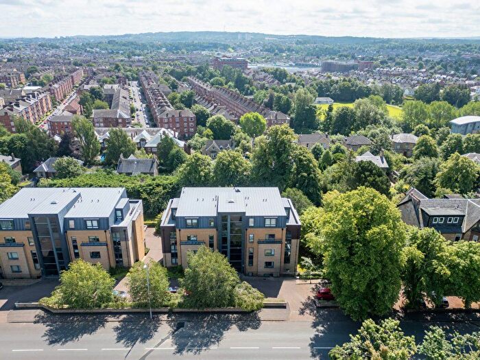 3 Bedroom Apartment For Sale In Millbrae Road, Langside, G42