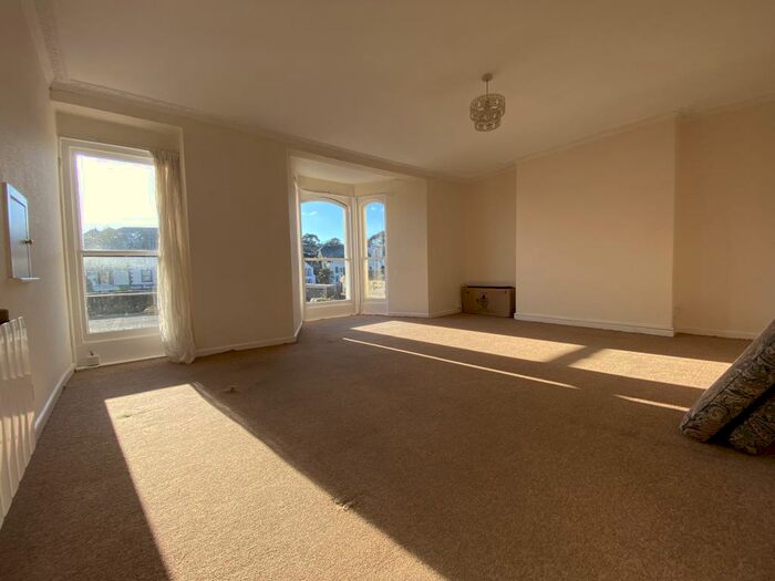 1 Bedroom Apartment To Rent In Dawlish, EX7