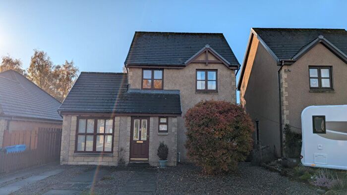 4 Bedroom Detached House To Rent In Carn Sleamhainn, Aviemore, Highland, PH22