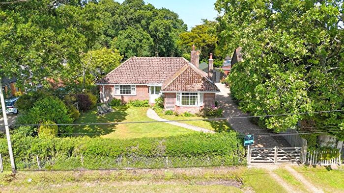 3 Bedroom Bungalow For Sale In Furzey Lane, Beaulieu, Brockenhurst, SO42