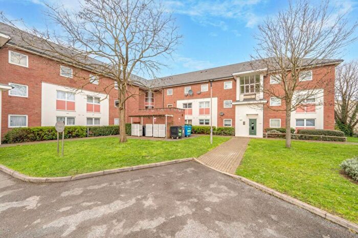 2 Bedroom Flat For Sale In Lucas Close, Willesden Green, London, NW10