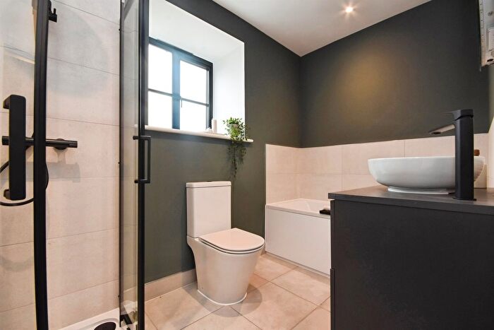 2 Bedroom Flat For Sale In The Boiler House, Factory Lane West, Halstead, CO9