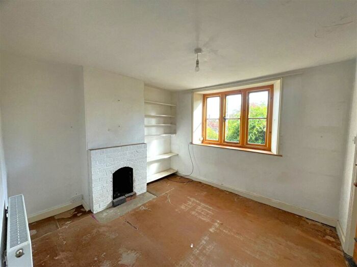2 Bedroom Terraced House For Sale In Main Street, Bisbrooke, LE15