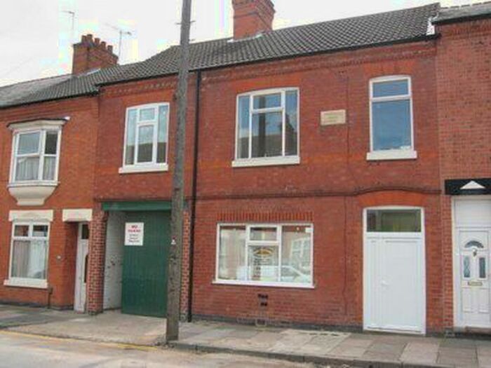 1 Bedroom Flat To Rent In Haynes Road, Leicester, LE5