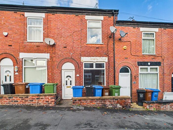 2 Bedroom Terraced House To Rent In Charles Street, Stockport, SK1