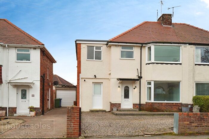 4 Bedroom Semi Detached House For Sale In Newlands Park Crescent, Scarborough, YO12