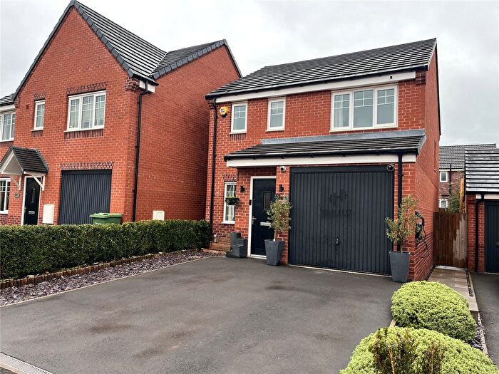 3 Bedroom Detached House For Sale In Davison Drive, Shrewsbury, Shropshire, SY2