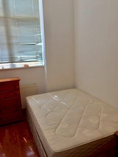 Studio To Rent In York Way, London, N7