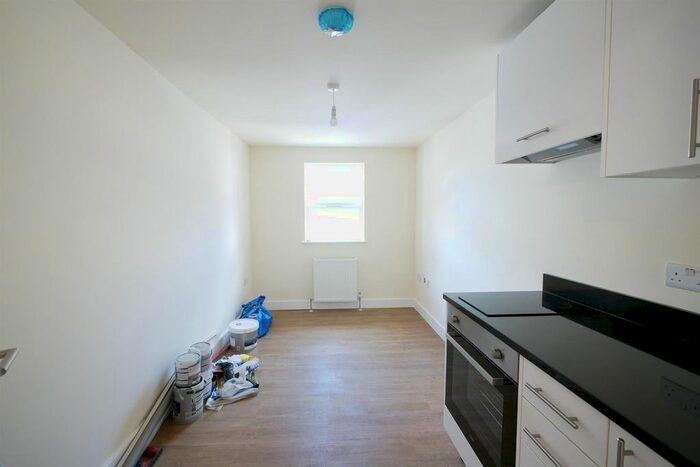1 Bedroom Flat To Rent In Stroud Green Road, Finsbury Park, N4