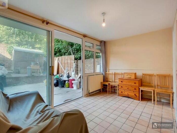 4 Bedroom Terraced House To Rent In Penderyn Way, Carleton Road, Holloway, London, N7