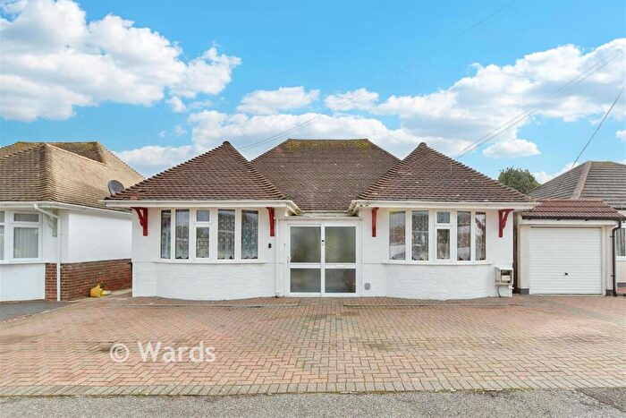 2 Bedroom Bungalow For Sale In Capel-Le-Ferne, Capel-Le-Ferne, Folkestone, Kent, CT18