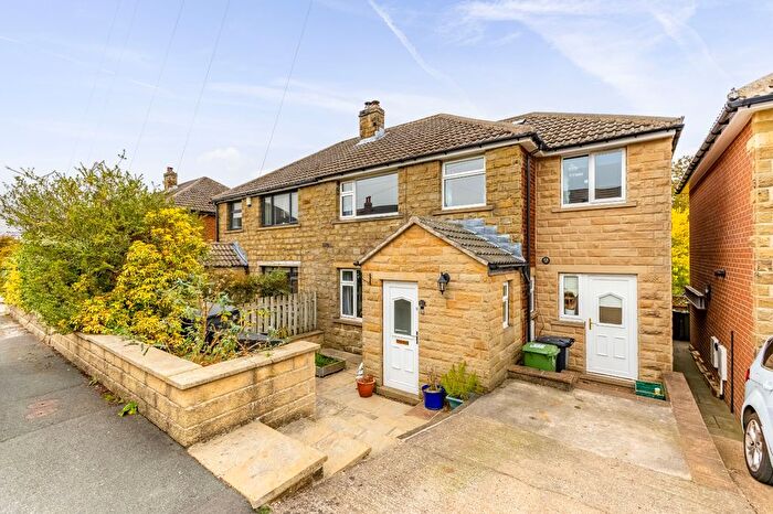 5 Bedroom Semi-detached House For Sale In Edgemoor Road, Honley, Holmfirth, HD9