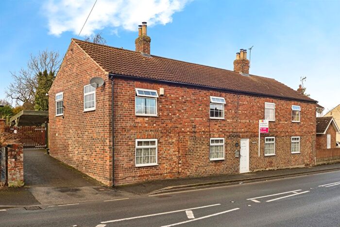 5 Bedroom Detached House For Sale In Main Street, Fridaythorpe, Driffield, YO25