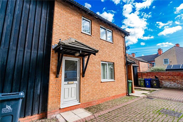 1 Bedroom Maisonette To Rent In Intax Mews, Welholme Road, Grimsby, Ne Lincolnshire, DN32