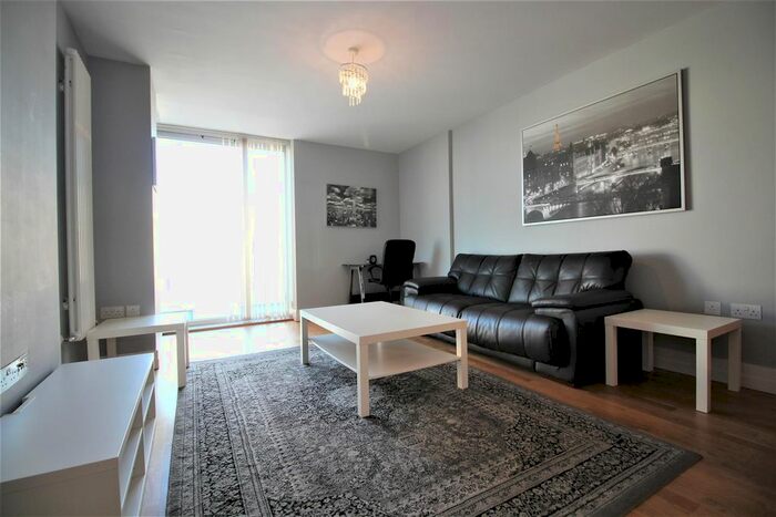 1 Bedroom Flat To Rent In The Circus, Highcross Lane, Leicester, LE1