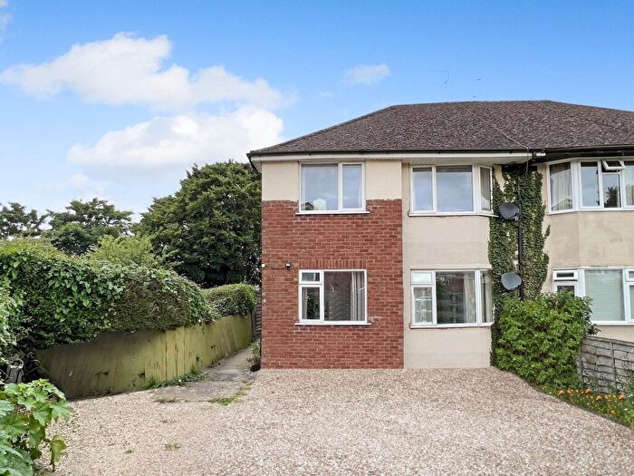 2 Bedroom Flat To Rent In Butts Road, Faringdon, SN7