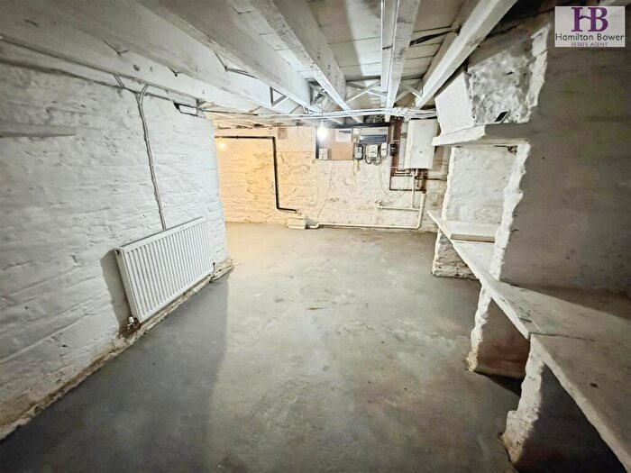 2 Bedroom End Of Terrace House To Rent In Albert Road, Queensbury, Bradford, BD13