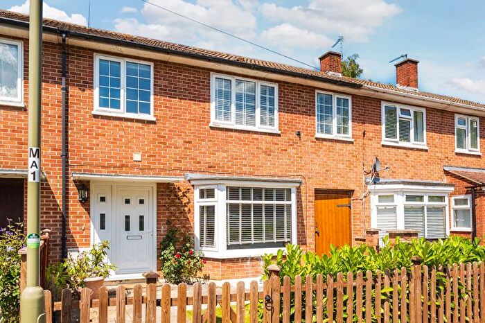 4 Bedroom Terraced House For Sale In Field Avenue, Oxford, OX4