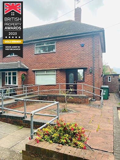 2 Bedroom Semi-Detached House For Sale In Clarkes Lane, West Bromwich, B71