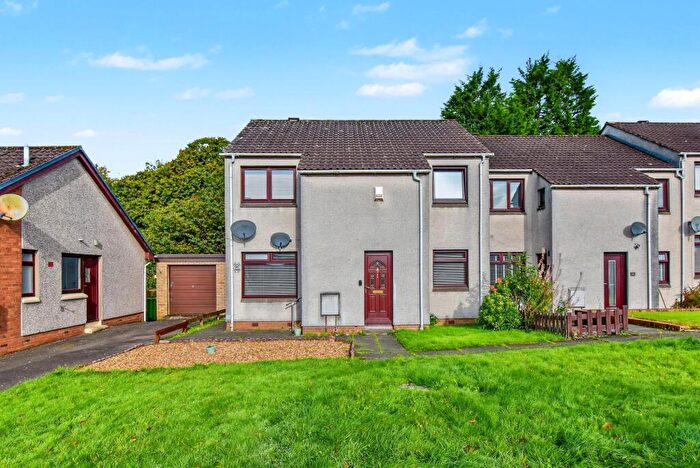 2 Bedroom Flat To Rent In Lairds Hill Place, Kilsyth, G65