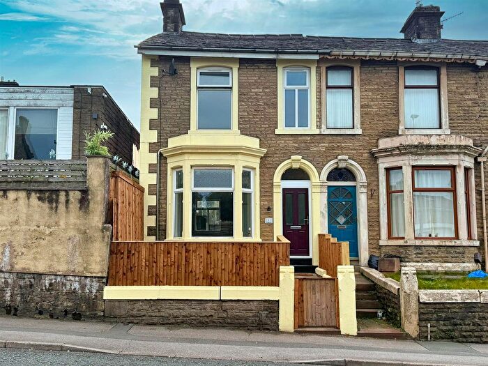 5 Bedroom End Terrace House For Sale In Bolton Road, Darwen, BB3