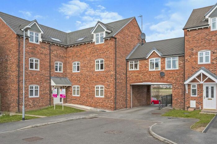 2 Bedroom Flat To Rent In Bracken Way, Harworth, Doncaster, DN11