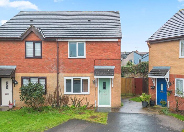 2 Bedroom End Of Terrace House For Sale In Star Lane, Fishponds, BS16