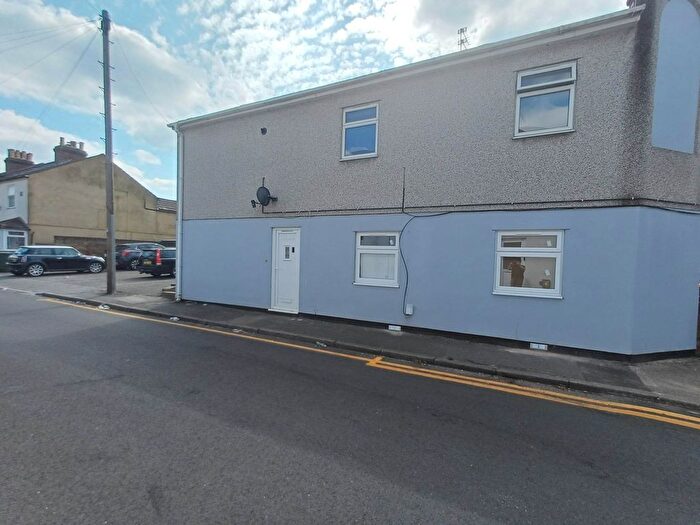 2 Bedroom Flat To Rent In Mill Road, Erith, DA8