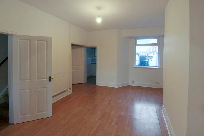 3 Bedroom Terraced House For Sale In Nile Street, Crewe, CW2
