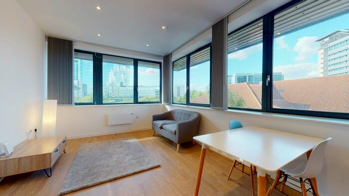 1 Bedroom Flat To Rent In Riverbank Way, Brentford, TW8