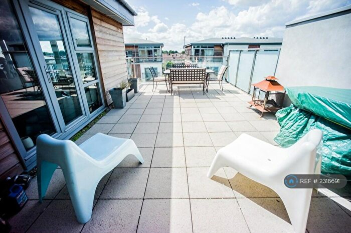 2 Bedroom Penthouse To Rent In Calder Court, Romford, RM1