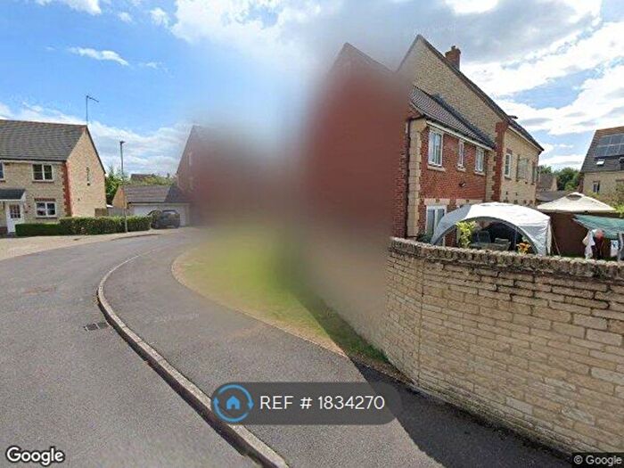 3 Bedroom Terraced House To Rent In Grebe Road, Bicester, OX26