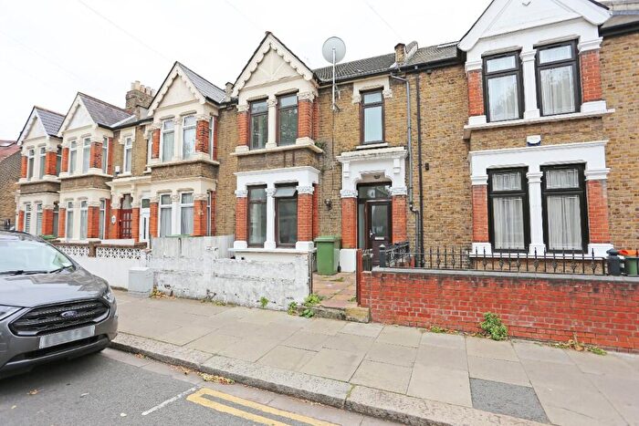 3 Bedroom Terraced House To Rent In Central Park Road, London, E6