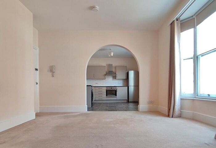 Studio For Sale In The Hornet, Chichester, PO19