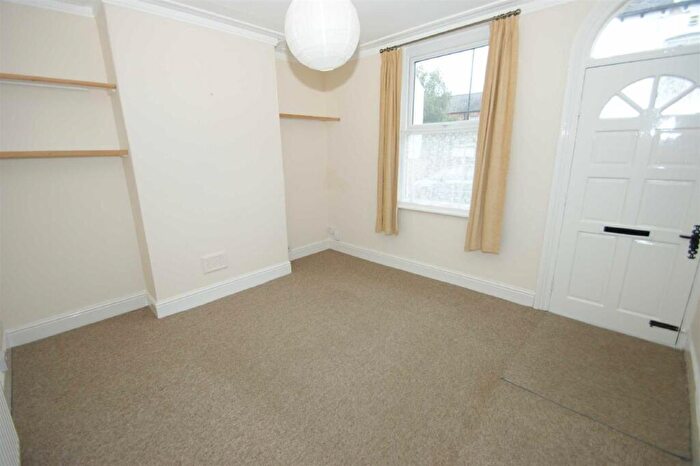 3 Bedroom Terraced House To Rent In Victoria Street, Chapel Allerton, Leeds, LS7