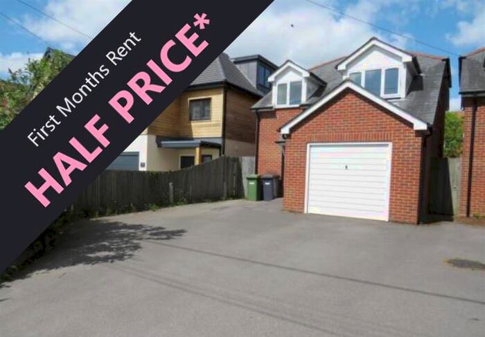 4 Bedroom Detached House To Rent In Fair Oak Road, Eastleigh, SO50