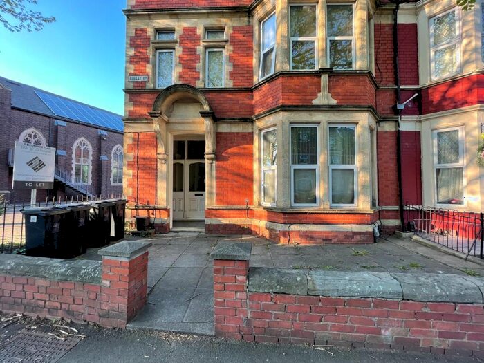 2 Bedroom Flat To Rent In Albany Road, Roath, Cardiff, CF24