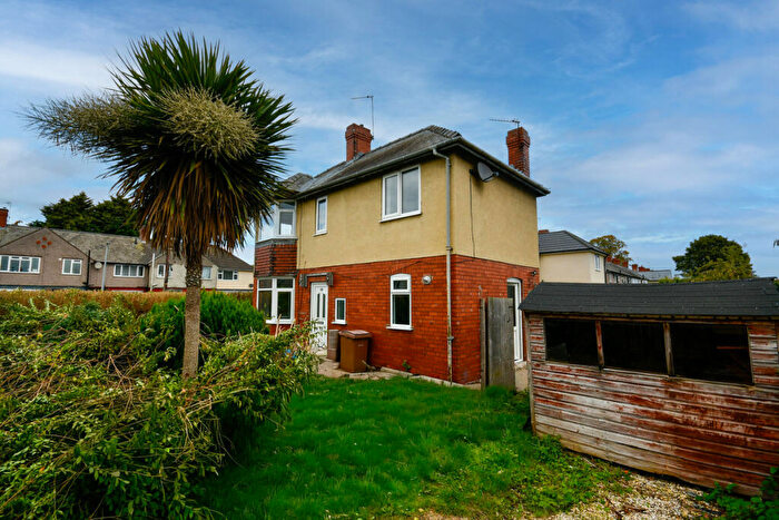 3 Bedroom Semi-Detached House For Sale In Lime Tree Avenue, Goole, DN14