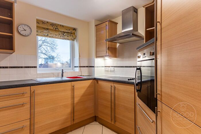 1 Bedroom Flat For Sale In Hanna Court, Handforth, SK9