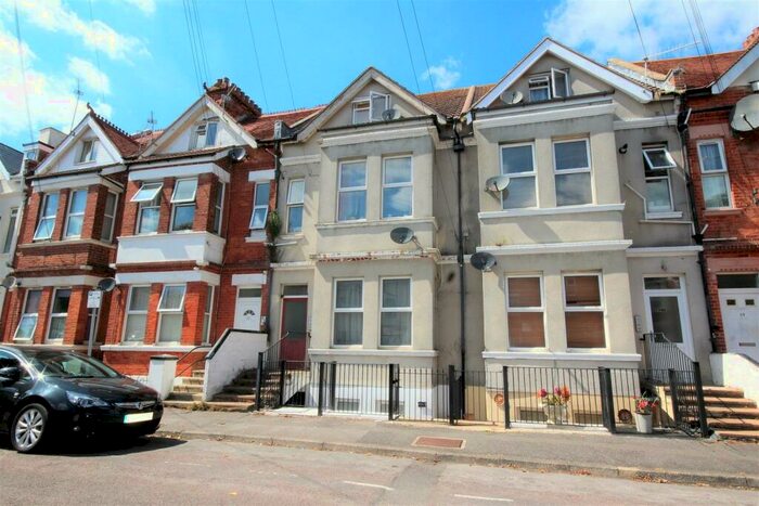 1 Bedroom Flat To Rent In Windsor Road, Boscombe, Bournemouth, BH5