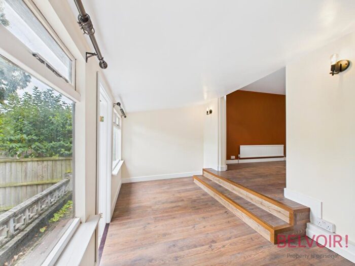 5 Bedroom Semi-Detached House For Sale In Edward Road, West Bridgford, NG2