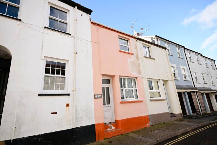 2 Bedroom Terraced House To Rent In Silver Street, Bideford, EX39