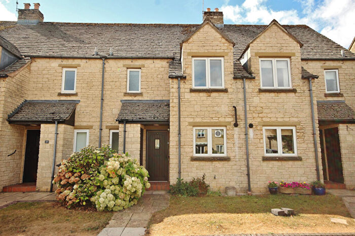 2 Bedroom Terraced House For Sale In St Marys Mead, Witney, OX28