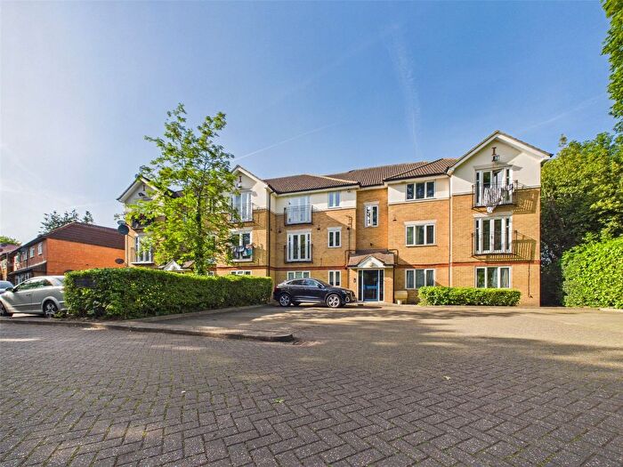 2 Bedroom Flat To Rent In Rectory Court, West Drayton, UB7